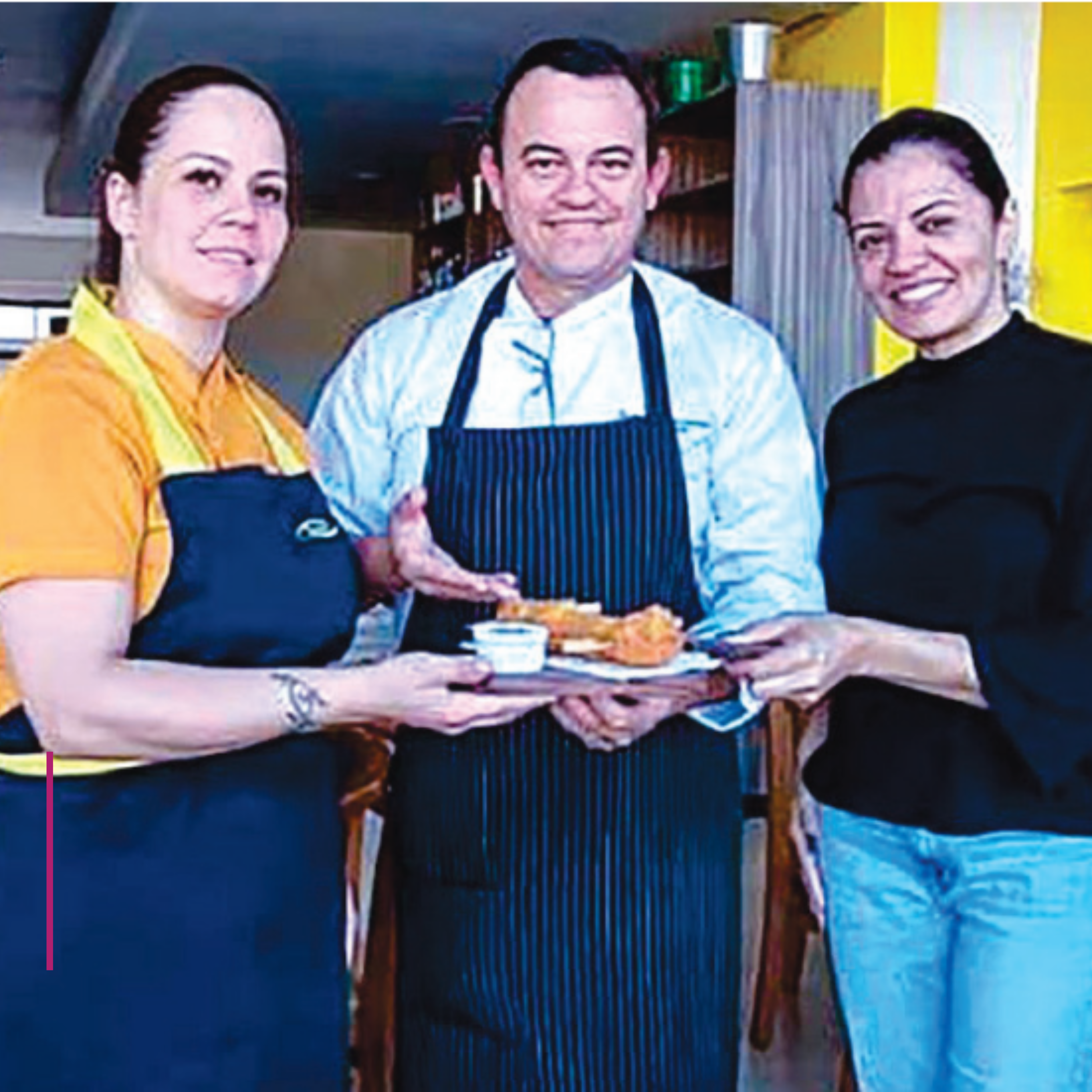 Na foto, o chefe Avellar juntamente com a sócia-proprietária Kenya e a Chefe Laressa do Traíra´s Restaurante